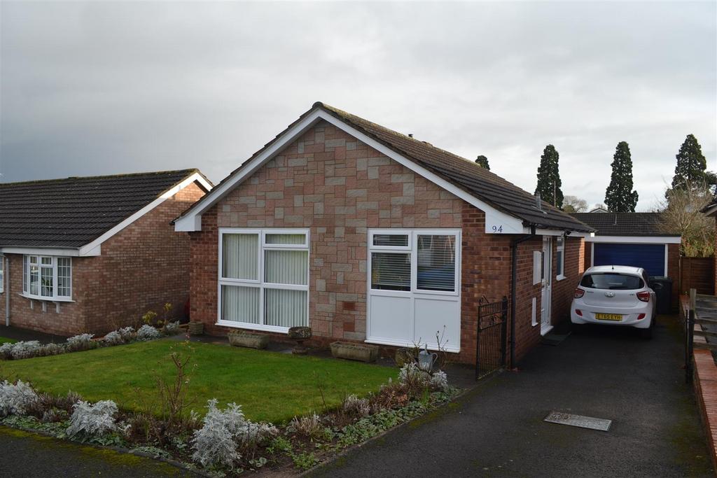 Buckfield Road, Leominster 2 bed detached bungalow for sale £250,000