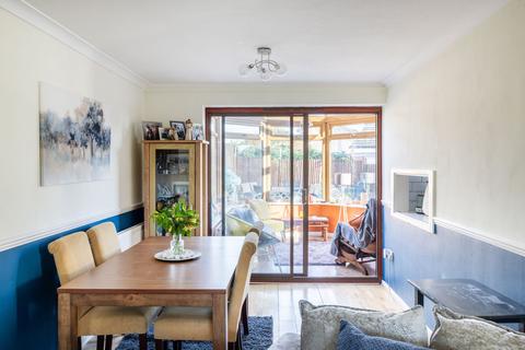 3 Forge Croft, Edenbridge, TN8 5BW
