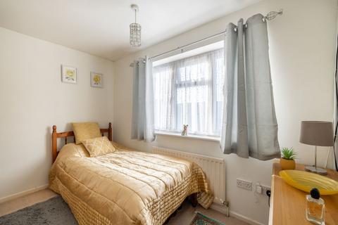 3 Forge Croft, Edenbridge, TN8 5BW