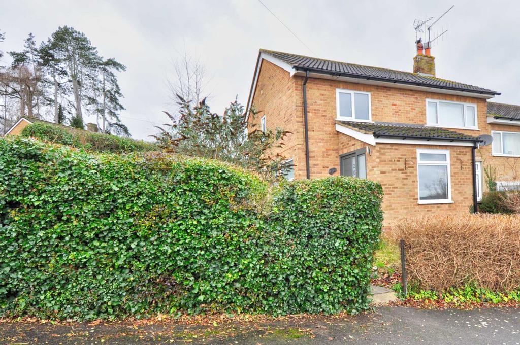 Abrahams Road, Henley On Thames 3 bed semidetached house £1,850 pcm