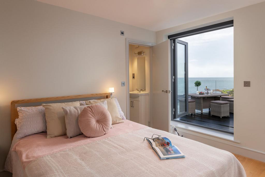 Bedroom,Waypoint,Brixham