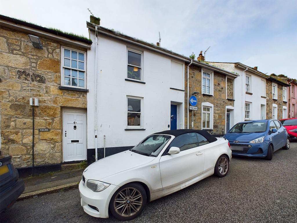 2 Bedroom Mid Terraced House for Sale