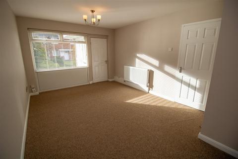 27 Banbrook Close, Solihull, B92 9NF