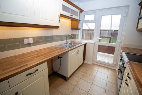 27 Banbrook Close, Solihull, B92 9NF