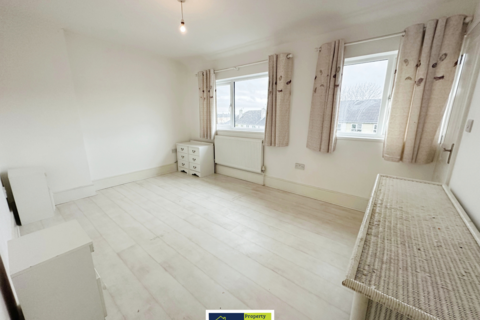 11 Barry Road, Leicester, LE5 1FA