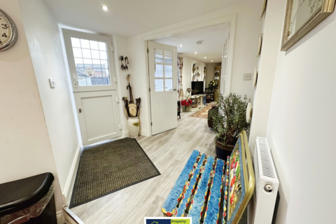 11 Barry Road, Leicester, LE5 1FA