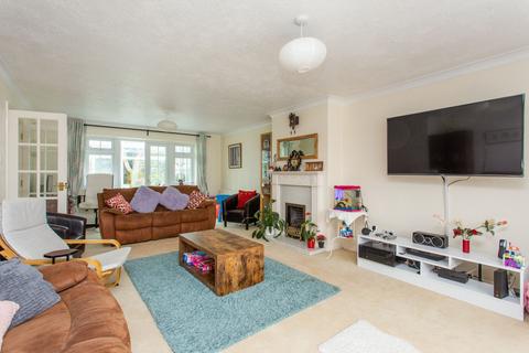 4 bedroom detached house for sale, Nicholls Avenue, Broadstairs, CT10