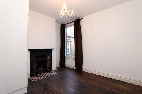 74 Princes Avenue, London, N22 7SA