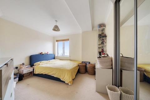 1 bedroom flat for sale, Bracknell,  Berkshire,  Market Street,  RG12,  RG12