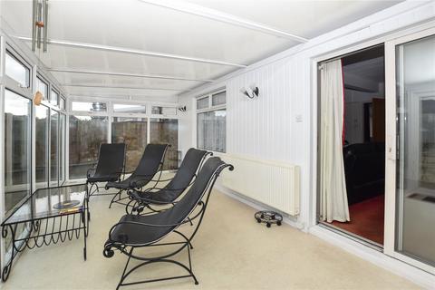16 Cumberland Drive, Bexleyheath, DA7 5LB