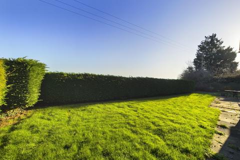 4 bedroom detached bungalow for sale, Tredington, Tewkesbury, Gloucestershire, GL20