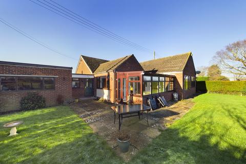 4 bedroom detached bungalow for sale, Tredington, Tewkesbury, Gloucestershire, GL20