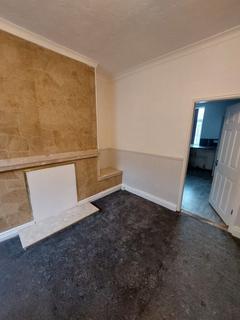 2 bedroom terraced house to rent, Fourth Street, Hartlepool TS27