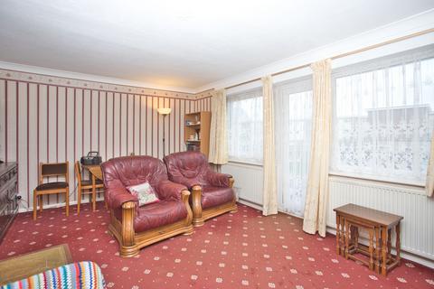 2 bedroom apartment for sale, Lord Warden Avenue, Walmer, CT14