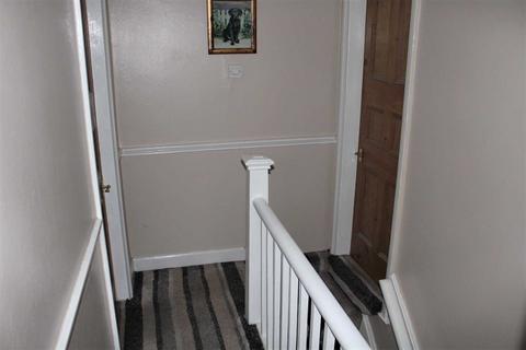 255 Fields New Road, Chadderton, Oldham, OL9 8NZ