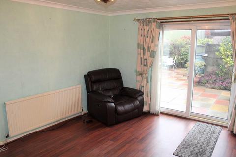 2 bedroom detached bungalow for sale, Mills Hill Road, Manchester M24