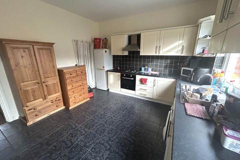 2 bedroom terraced house for sale, Bredbury Street, Oldham OL9