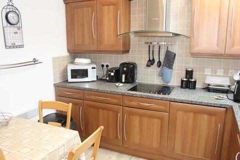 2 bedroom penthouse for sale, Sienna Court, Oldham OL9