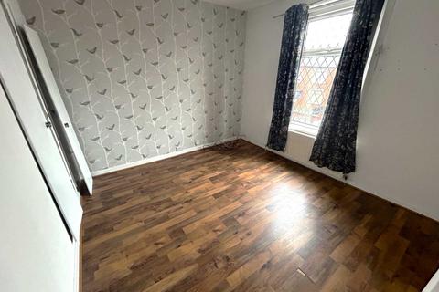 175 Denton Lane, Chadderton, Oldham, OL9 9DQ