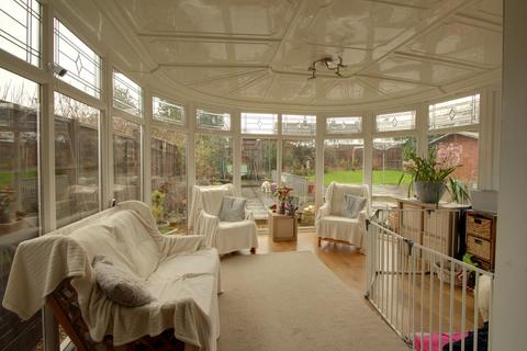 5 bedroom semi-detached house for sale - Westleigh Gardens, Shepton Mallet, BA4