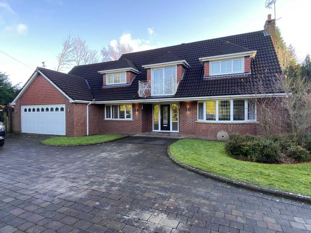 Chadderton Hall Road, Oldham OL9 4 bed detached house for sale £795,000
