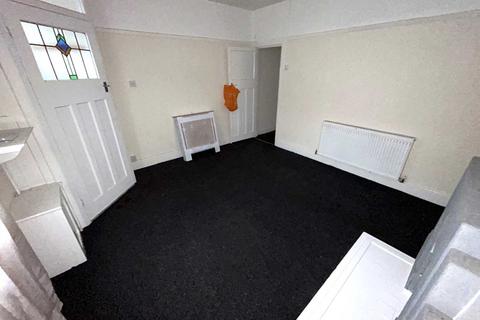 54 Hathershaw Lane, Oldham, OL8 3EX