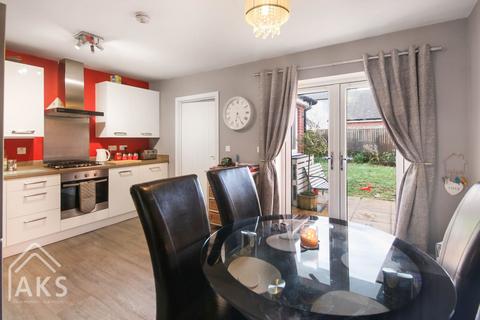 15 Arnfield Drive, Hilton, Derby, DE65 5AA