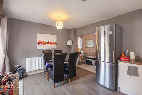 15 Arnfield Drive, Hilton, Derby, DE65 5AA