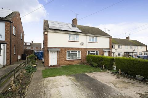 57 Pyms Road, Chelmsford, CM2 8PX