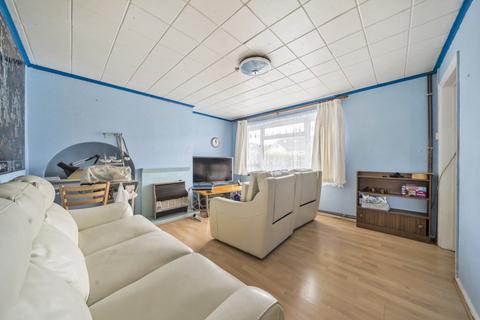 57 Pyms Road, Chelmsford, CM2 8PX