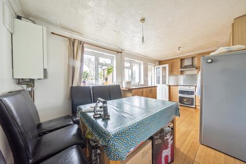 57 Pyms Road, Chelmsford, CM2 8PX
