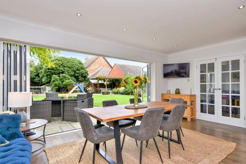 4 Malmsmead, Shoeburyness, Southend-on-sea, SS3 8AZ
