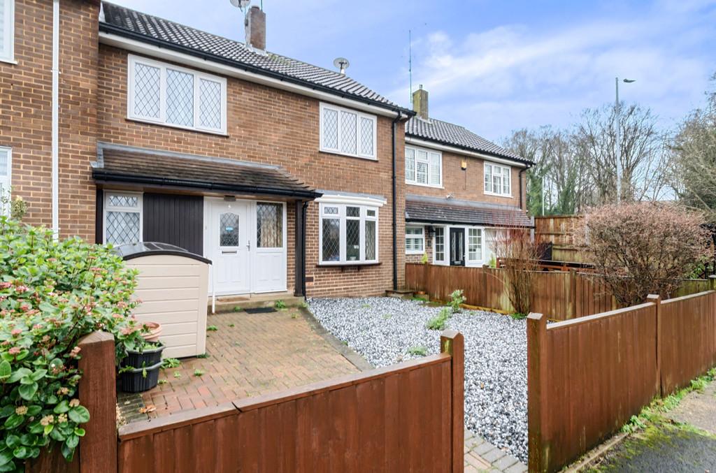 Old Bracknell Close, Bracknell, Berkshire 3 bed terraced house for sale