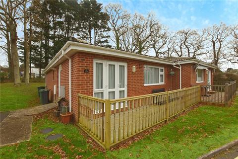 2 bedroom bungalow for sale, Gurnard Pines, Cockleton Lane, Cowes