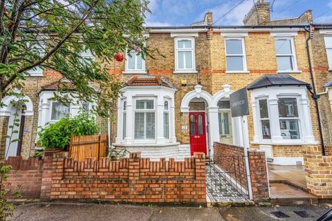 4 bedroom terraced house for sale - Balmoral Road, Leyton, London