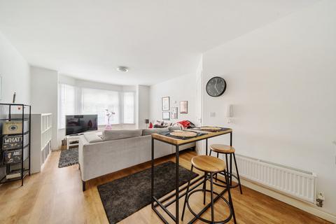 2 bedroom apartment for sale, Dunnock Close, Ravenshead, Nottingham