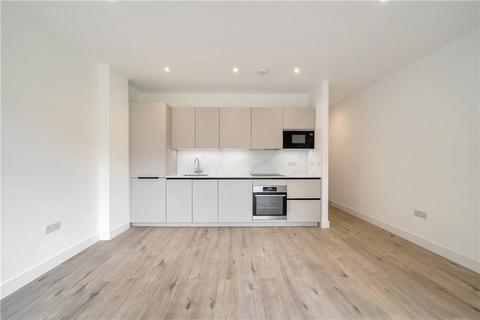 Flat 4, 12 Freeland Road, London, W5 3HR