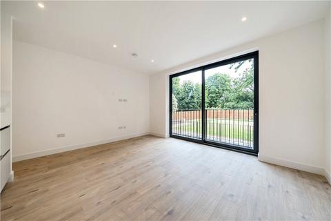 Flat 4, 12 Freeland Road, London, W5 3HR