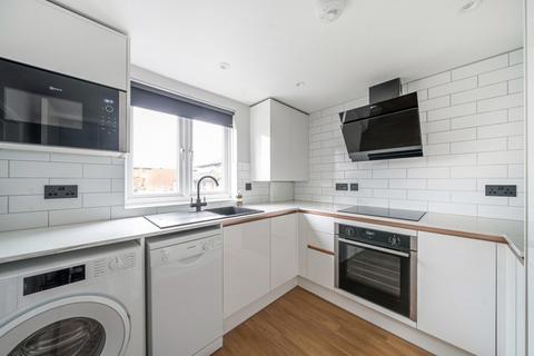 10 Bennett Close, Northwood, HA6 1ER