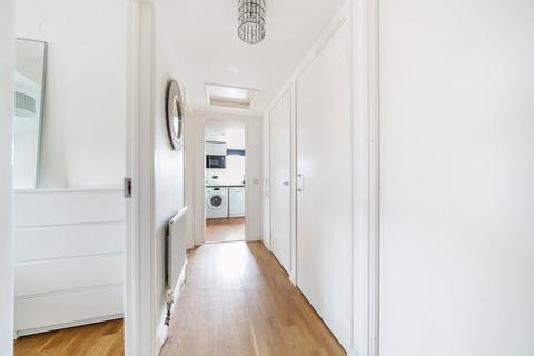 10 Bennett Close, Northwood, HA6 1ER