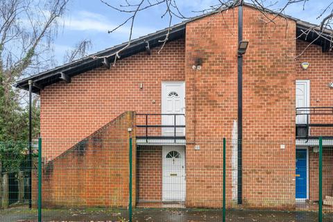 10 Bennett Close, Northwood, HA6 1ER