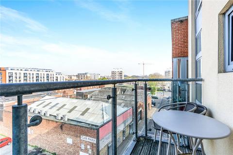 2 bedroom apartment for sale, Orchard Place, Southampton, Hampshire