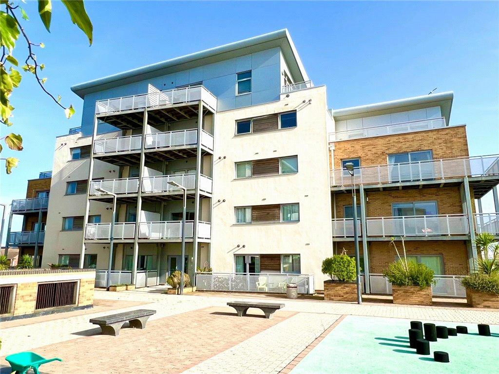 Stone Close, Poole, Dorset 3 bed apartment for sale £460,000