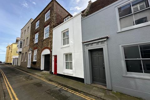 3 bedroom terraced house for sale, Golden Street, Deal, Kent, CT14