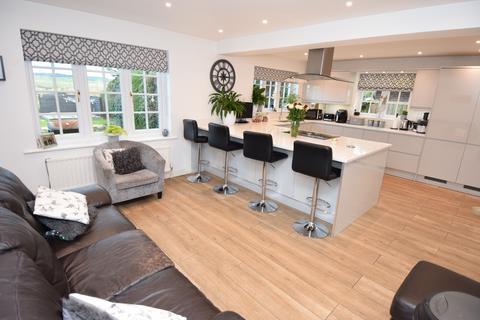 96 Countess Road, Amesbury, Salisbury, SP4 7AT