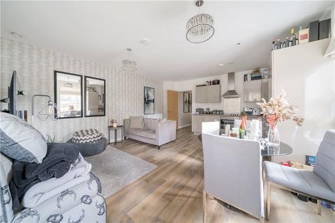 1 bedroom apartment for sale, Cherry Blossom Court, Palladian Gardens, London