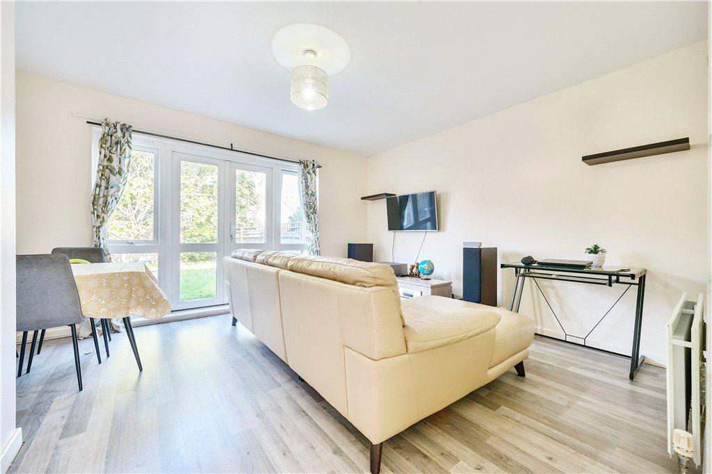 Gabriels Square, Lower Earley, Reading 2 bed terraced house for sale