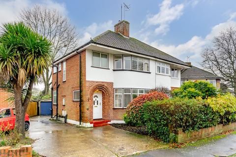 39 Orchard Way, Reigate, RH2 8DS