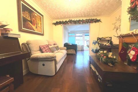 3 Braintree Close, Luton, LU4 0QX