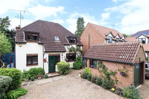 4 bedroom detached house for sale, Westwick Row, Hemel Hempstead, Hertfordshire